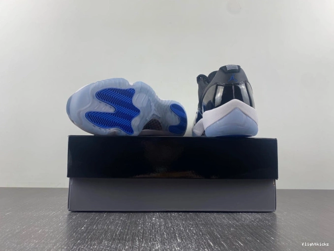 Jordan FV5104-004 Low 11 Air Jam Space 0808